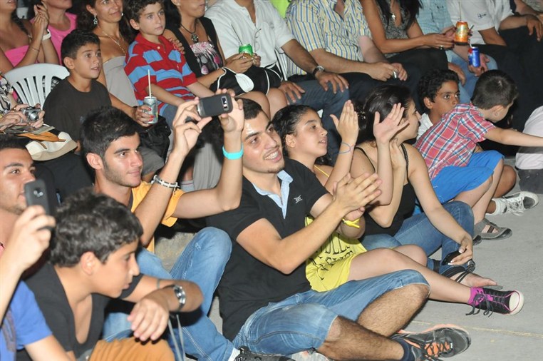 Red cross festival